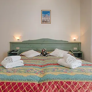 Hotel Aurora, Rocca Pietore